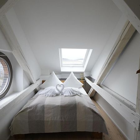 Kuenstlerzimmer Im Kulturhaus Haeselburg Gera Eksteriør bilde
